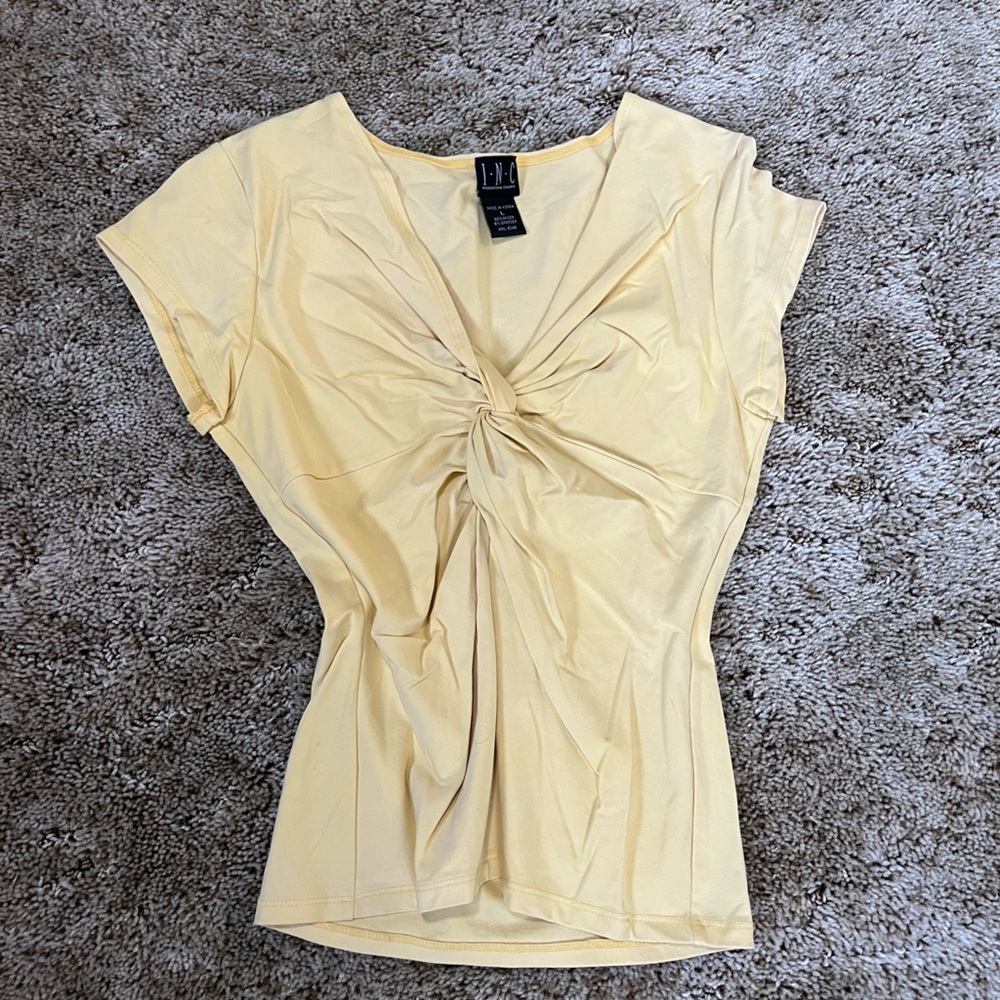 vintage yellow v-neck tee size medium